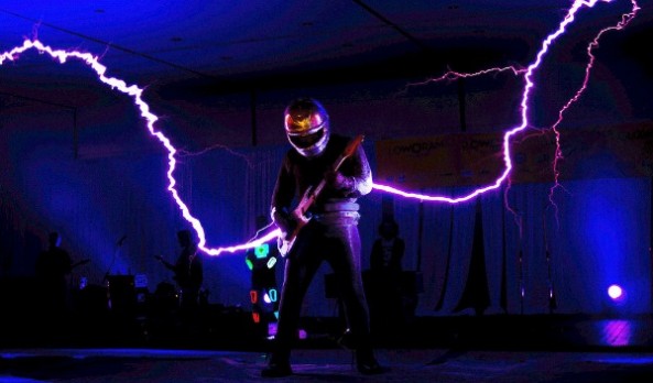 Comicpalooza #2:  Immerse Yourself in Lightning with ArcAttack