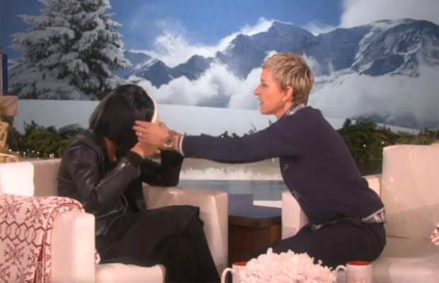 Watch: Does Sia Remove Her Wig On ‘Ellen DeGeneres’?